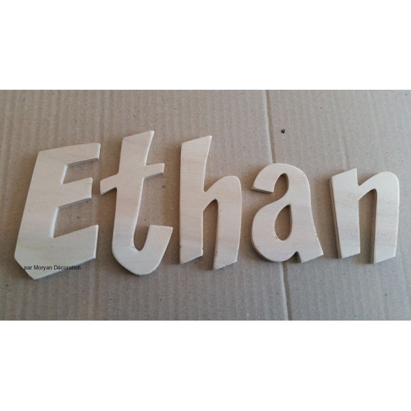 Wooden letter to paint model CARTOON