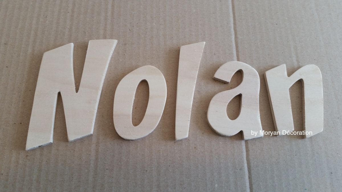 Wooden letter to paint model CARTOON