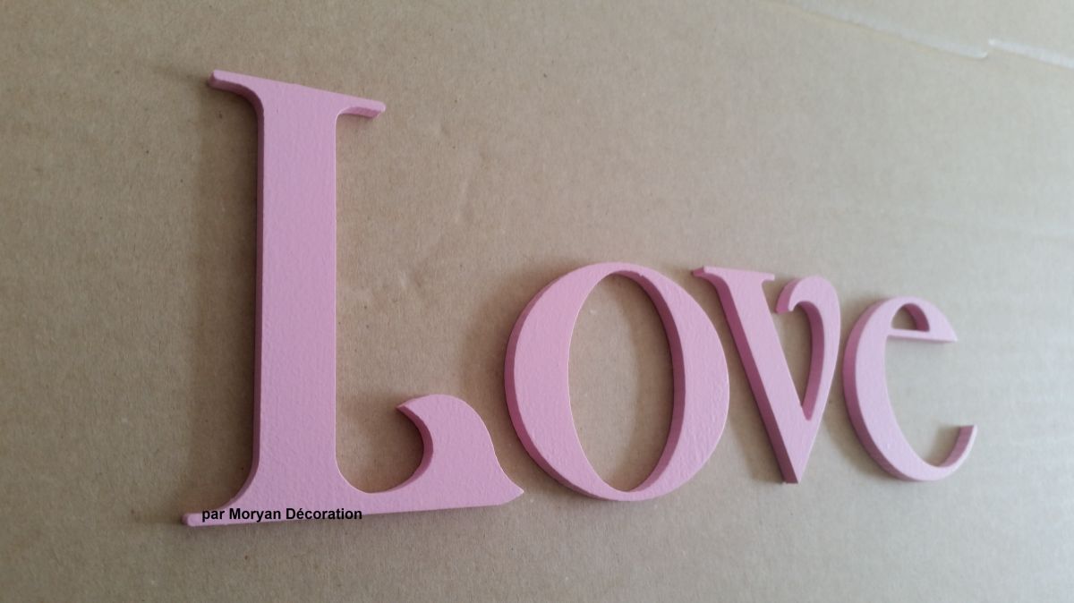 Wooden letter to paint model SHANGRI LA