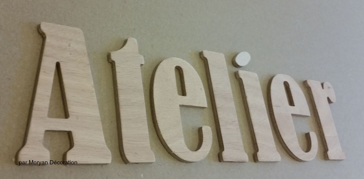 Letter in raw wood to paint model SLIMLOFT