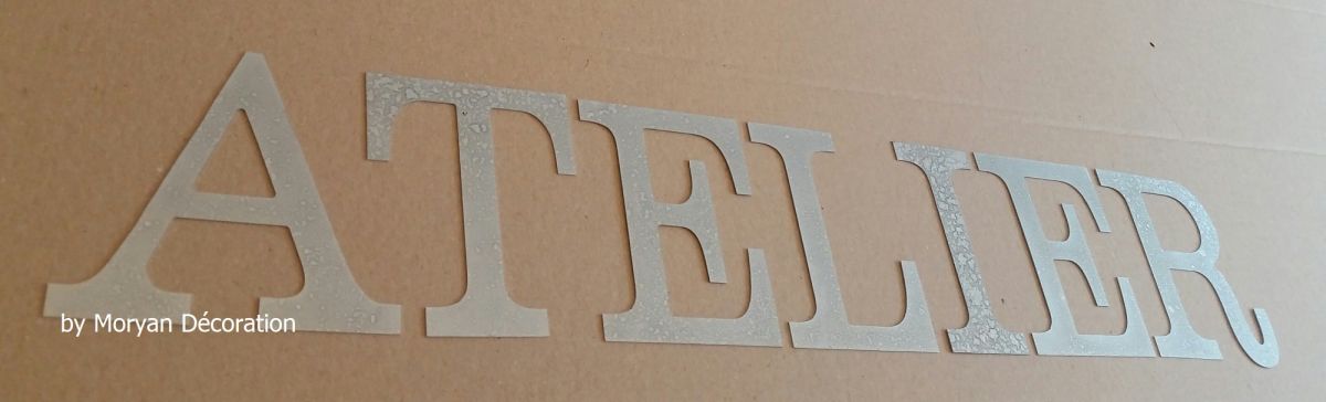 Decorative zinc letters ATELIER 25 cm