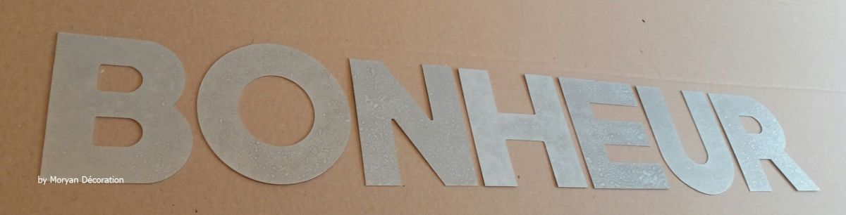 Zinc decorative letter BONHEUR 20 cm