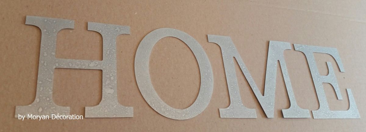 Zinc decorative letter HOME 10 cm