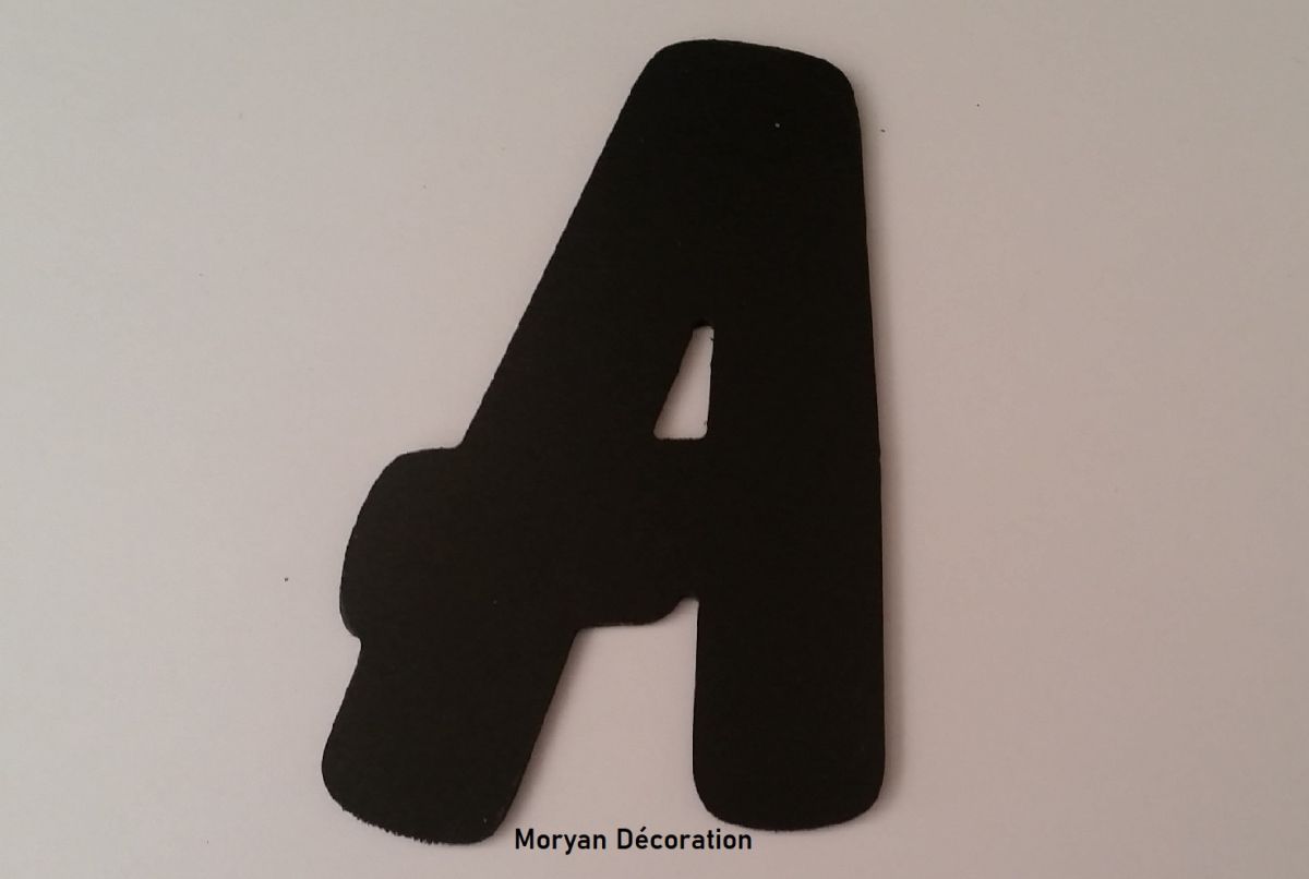 Plastic letter PVC black BALLOON