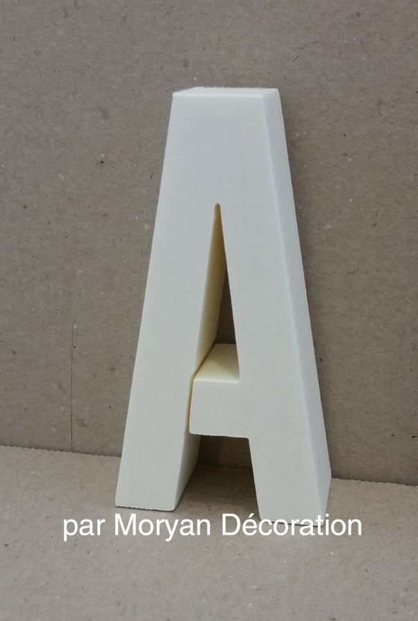 Polystyrene letter ALTERNATE GOTHIC