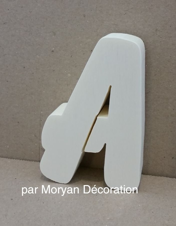 Polystyrene letter BALLOON